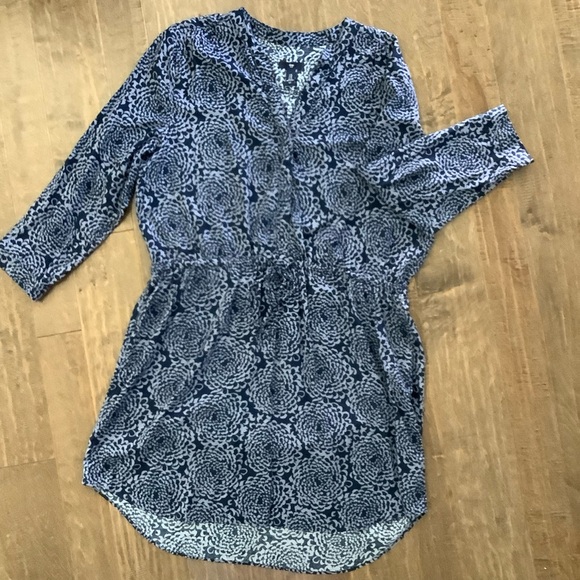 GAP Long Sleeve V Neck Navy and Light Blue Dress, Size XL - Picture 1 of 5